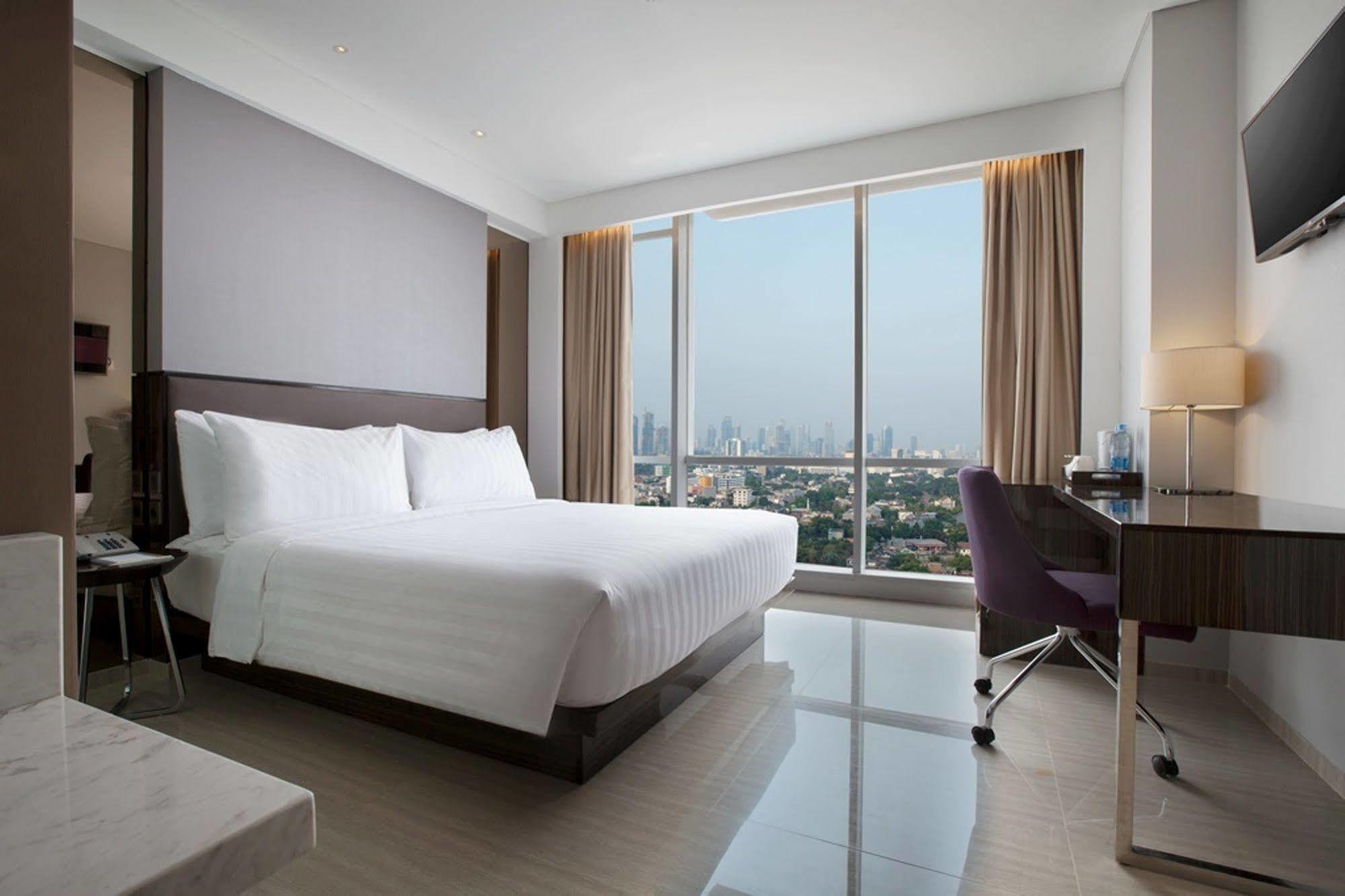 Hotel Santika Premiere Hayam Wuruk Jakarta Ngoại thất bức ảnh