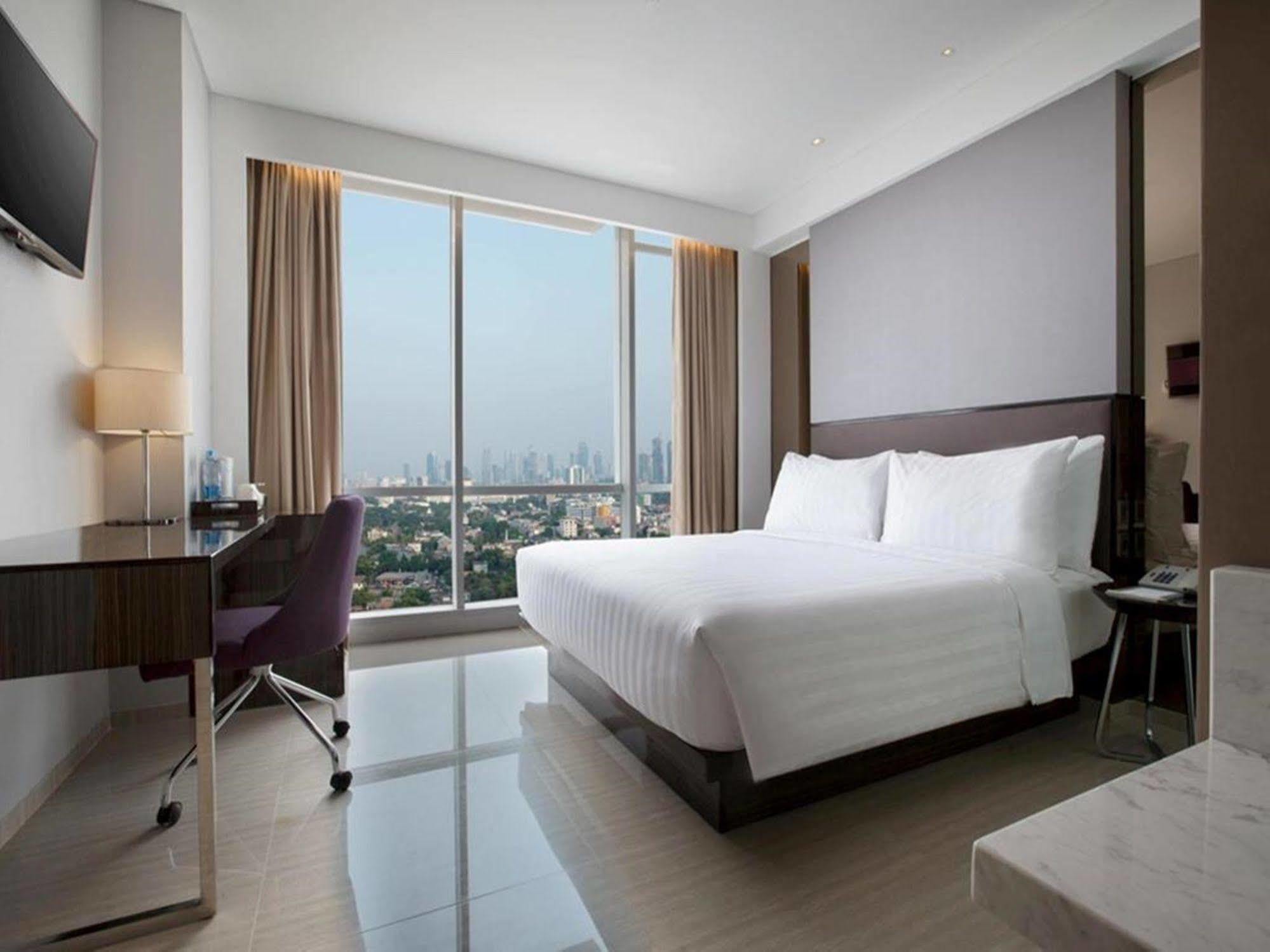 Hotel Santika Premiere Hayam Wuruk Jakarta Ngoại thất bức ảnh
